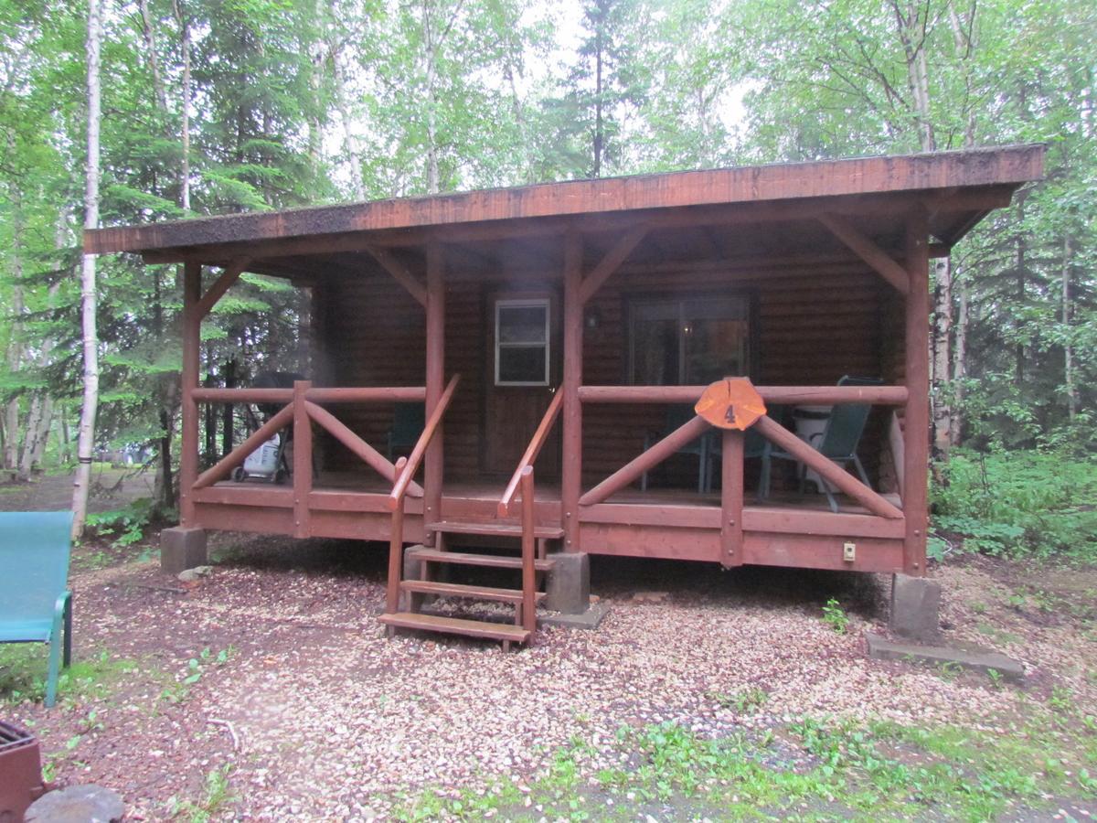 Bakers Narrows Lodge And Conference Center Flin Flon Eksteriør billede